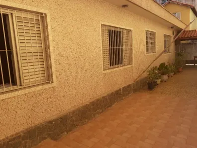 Casa com 2 Quartos à venda, 210m² no Santa Maria, São Caetano do Sul