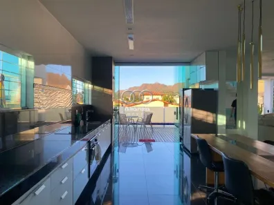 Casa com 5 Quartos à venda, 450m² no Belvedere, Belo Horizonte