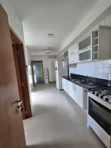 Apartamento com 3 Quartos para alugar, 155m² no Parque 10 de Novembro, Manaus
