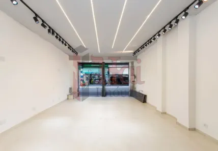 Ponto Comercial para alugar, 110m² no Santa Efigênia, São Paulo