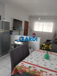 Casa com 2 Quartos à venda, 110m² no Vila Brasil, São Paulo
