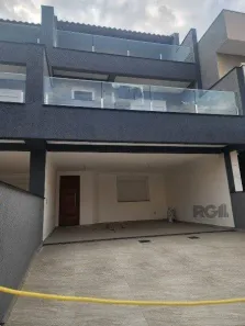 Casa com 3 Quartos à venda, 194m² no Hípica, Porto Alegre