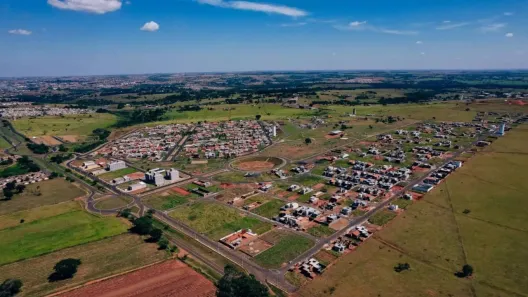 Lote/Terreno à venda, 200m² no Setparque Avenida 2, São José do Rio Preto