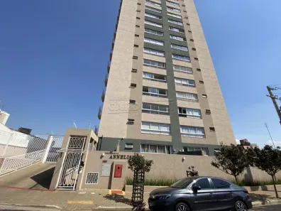 Apartamento com 2 Quartos para alugar, 72m² no Centro, São Carlos