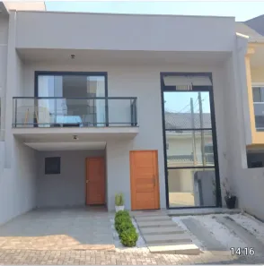 Sobrado com 3 Quartos à venda, 130m² no Cachoeira, Curitiba