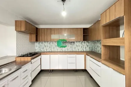 Sobrado com 2 Quartos para venda ou aluguel, 162m² no Parque Oratório, Santo André