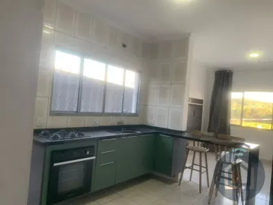 Casa com 3 Quartos para alugar, 110m² no Jardim Villaça, São Roque