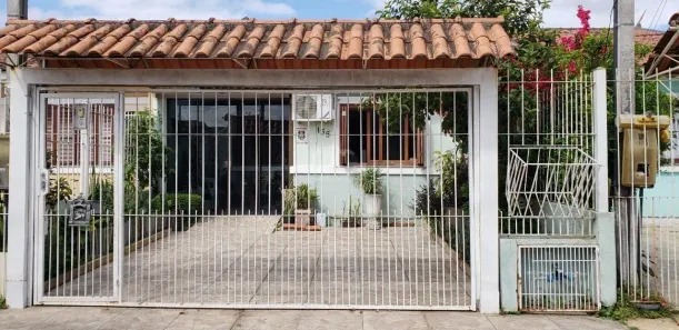 Casa com 2 Quartos à venda, 58m² no Hípica, Porto Alegre