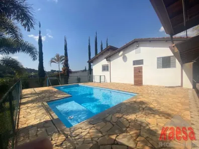 Fazenda/Sítio com 3 Quartos à venda, 200m² no Jardim Estância Brasil, Atibaia