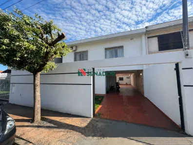 Imóvel Comercial com 5 Quartos para venda ou aluguel, 250m² no Jardim Londrilar, Londrina