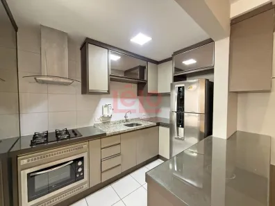 Apartamento com 3 Quartos para alugar, 76m² no Jardim Aclimação, Maringá
