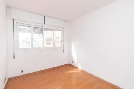 Apartamento com 2 Quartos para alugar, 82m² no Centro Histórico, Porto Alegre