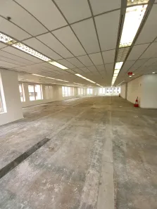 Sala Comercial para alugar, 914m² no Chácara Santo Antônio (Zona Sul), São Paulo