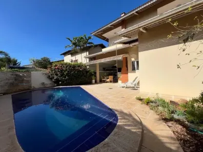 Casa de Condomínio com 4 Quartos à venda, 330m² no Residencial Balneário, Goiânia