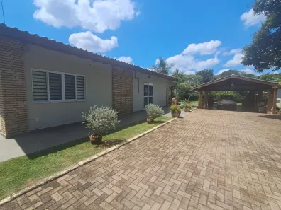 Fazenda/Sítio com 3 Quartos à venda, 300m² no Villa de Holanda, Holambra