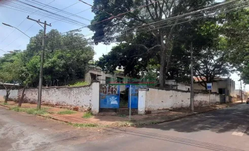 Galpão/Depósito/Armazém para alugar, 1100m² no Centro, Cravinhos