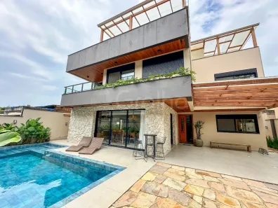 Casa com 5 Quartos à venda, 350m² no Campeche, Florianópolis