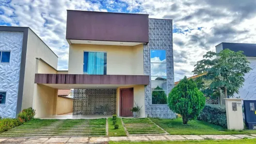 Sobrado com 4 Quartos à venda, 242m² no São Francisco I, Timon