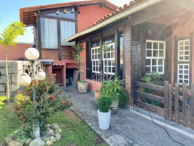 Casa com 3 Quartos à venda, 350m² no Mata Paca, Niterói