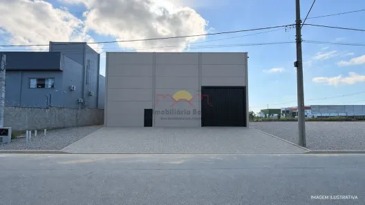 Galpão/Depósito/Armazém para alugar, 543m² no Volta Redonda, Araquari