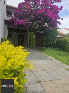 Casa de Condomínio com 4 Quartos à venda, 128m² no Cavalhada, Porto Alegre
