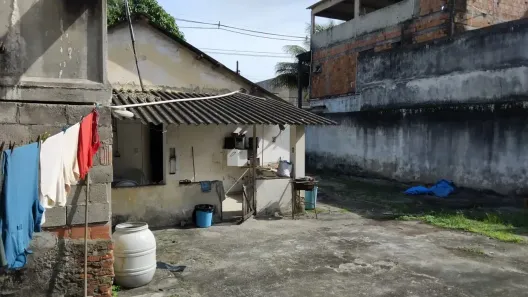 Lote/Terreno à venda, 698m² no Santa Cruz, Rio de Janeiro