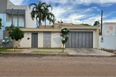 Casa com 1 Quarto à venda, 154m² no Parque Sagrada Família, Rondonópolis