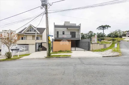 Sobrado com 3 Quartos à venda, 123m² no Cachoeira, Curitiba