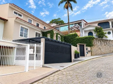 Casa com 5 Quartos para alugar, 273m² no Agronômica, Florianópolis