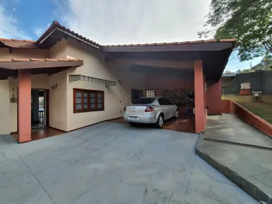 Fazenda/Sítio com 3 Quartos à venda, 546m² no Jardim Leonor, Itatiba