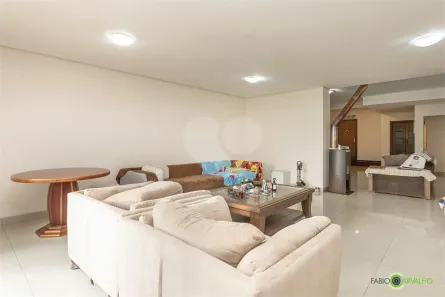 Casa com 3 Quartos à venda, 690m² no Ipanema, Porto Alegre