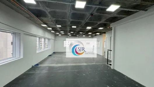 Sala Comercial para alugar, 200m² no Itaim Bibi, São Paulo