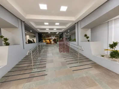 Sala Comercial à venda, 46m² no Independência, Porto Alegre