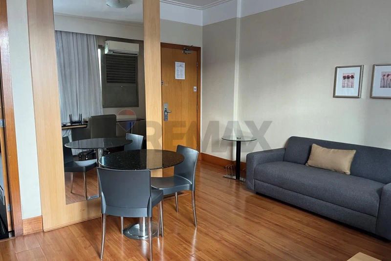 Flat com 1 quarto — Lourdes, Belo Horizonte
