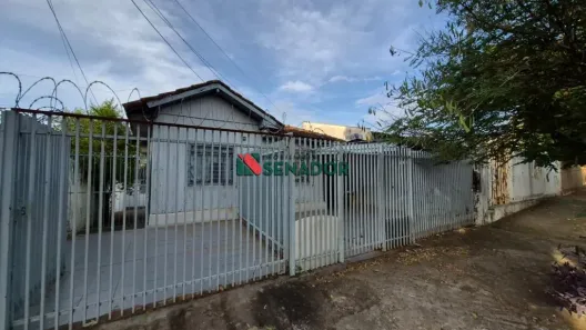 Casa com 1 Quarto para alugar, 50m² no Shangri-lá, Londrina