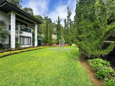 Casa de Condomínio com 5 Quartos à venda, 450m² no Carlos Guinle, Teresópolis
