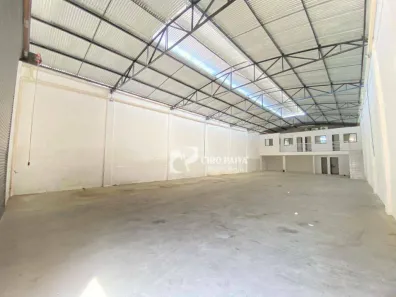 Galpão/Depósito/Armazém para alugar, 380m² no Sapiranga-Coité, Fortaleza