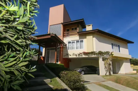 Casa de Condomínio com 4 Quartos à venda, 331m² no Residencial Euroville, Carapicuíba