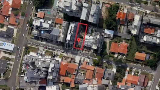 Lote/Terreno à venda, 480m² no Novo Mundo, Curitiba