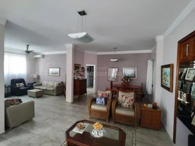 Casa com 5 Quartos à venda, 165m² no Botafogo, Campinas