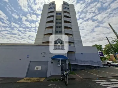Cobertura com 3 Quartos para alugar, 211m² no Santa Mônica, Uberlândia