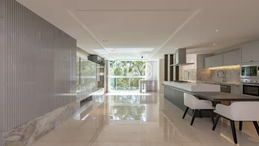 Apartamento com 2 Quartos à venda, 126m² no Campo Comprido, Curitiba