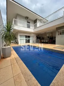 Sobrado com 4 Quartos à venda, 351m² no Residencial Villaggio II, Bauru