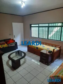 Sobrado com 3 Quartos para venda ou aluguel, 230m² no Jardim das Bandeiras, São Paulo