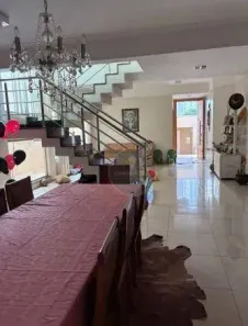 Casa com 4 Quartos à venda, 340m² no Santa Maria, Uberaba
