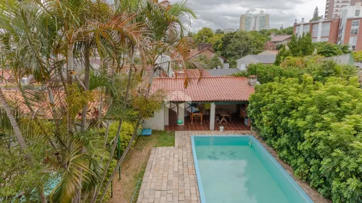 Casa com 4 Quartos à venda, 308m² no Boa Vista, Porto Alegre