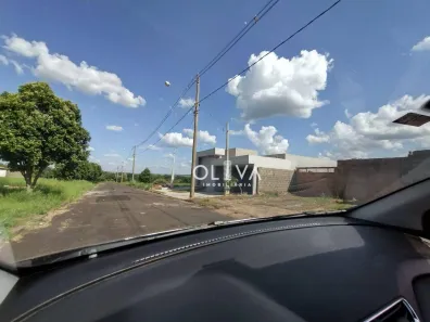 Lote/Terreno à venda, 200m² no Portal do Sol, Guapiaçu