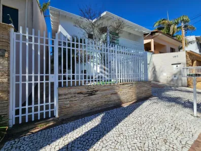 Casa com 3 Quartos à venda, 240m² no Jardim das Hortênsias, Poços de Caldas