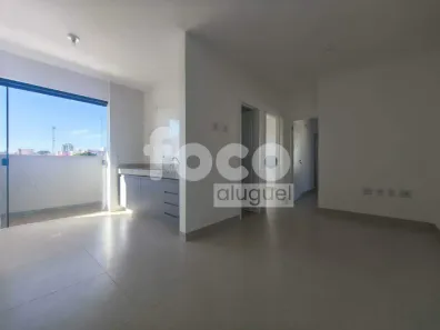 Apartamento com 2 Quartos para alugar, 75m² no Santa Mônica, Uberlândia