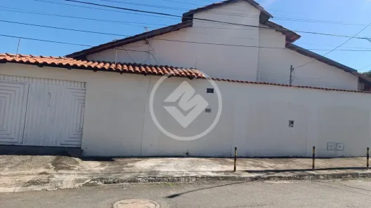 Casa com 3 Quartos à venda, 128m² no Jardim Europa, Goiânia